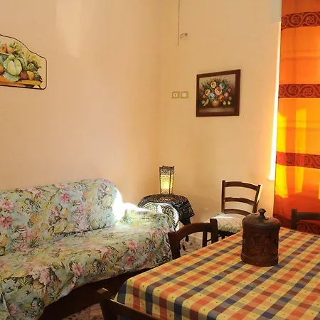 Maddalusa Holiday home *