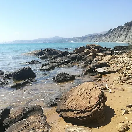 Maddalusa Holiday home *