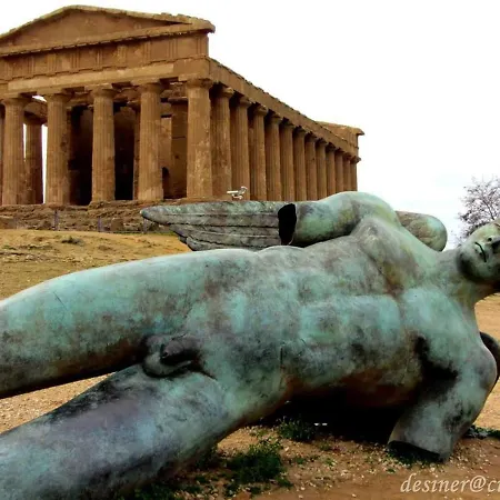 Maddalusa Holiday home *